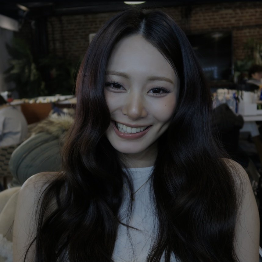 周子瑜 tweet media