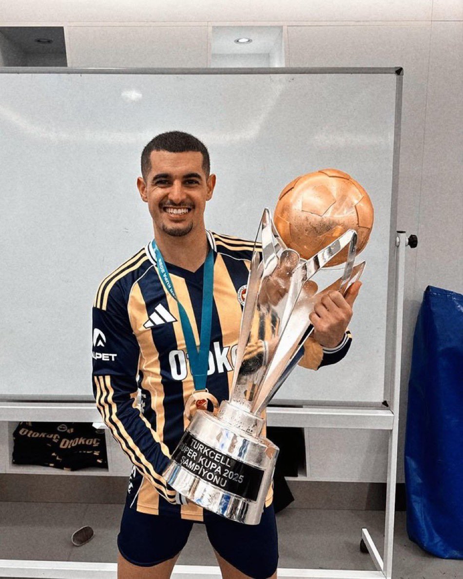 InsideFB tweet media