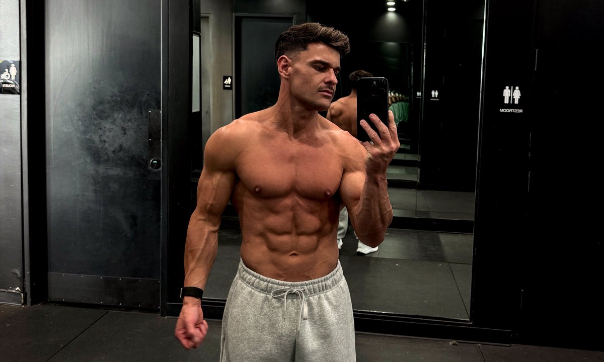Rob Lipsett tweet media