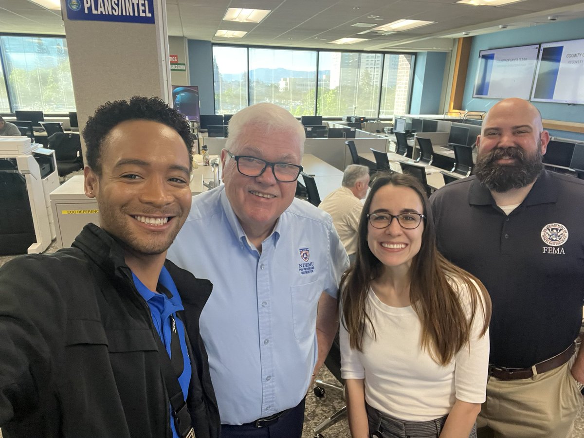 Mark Brady tweet media