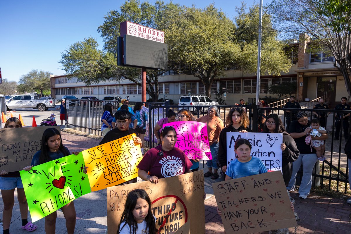 Andrew J. Whitaker tweet media