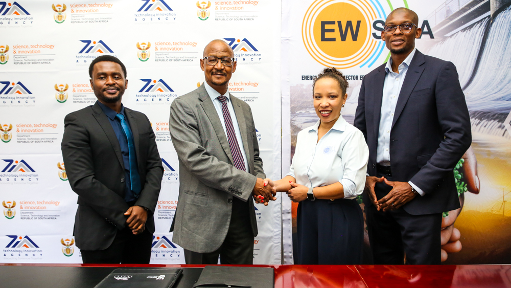 TIAORGZA tweet media