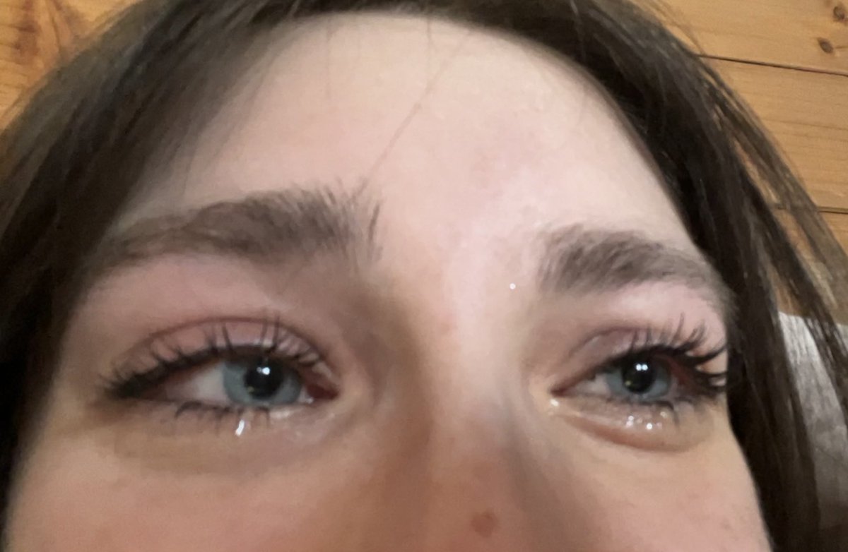 didi⁷🪭 cat at cat cheer tweet media