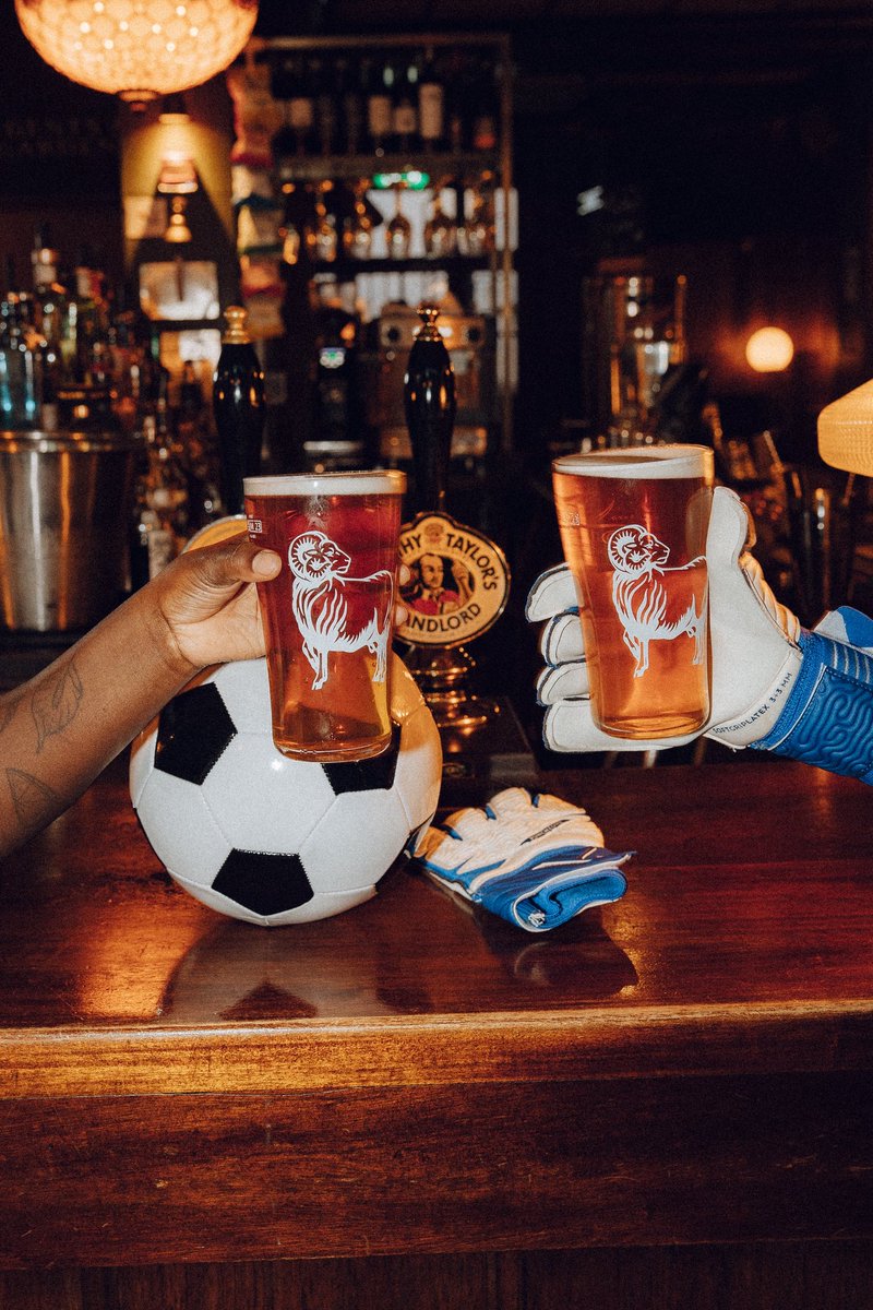 candlemakerCS's tweet photo. With the World Cup around the corner, we’re pouring pints, firing up three big screens and backing England to finally bring it home. ⚽🏠 

Reserve your spot today and don’t miss a kick. https://t.co/YOJJV5Wswr