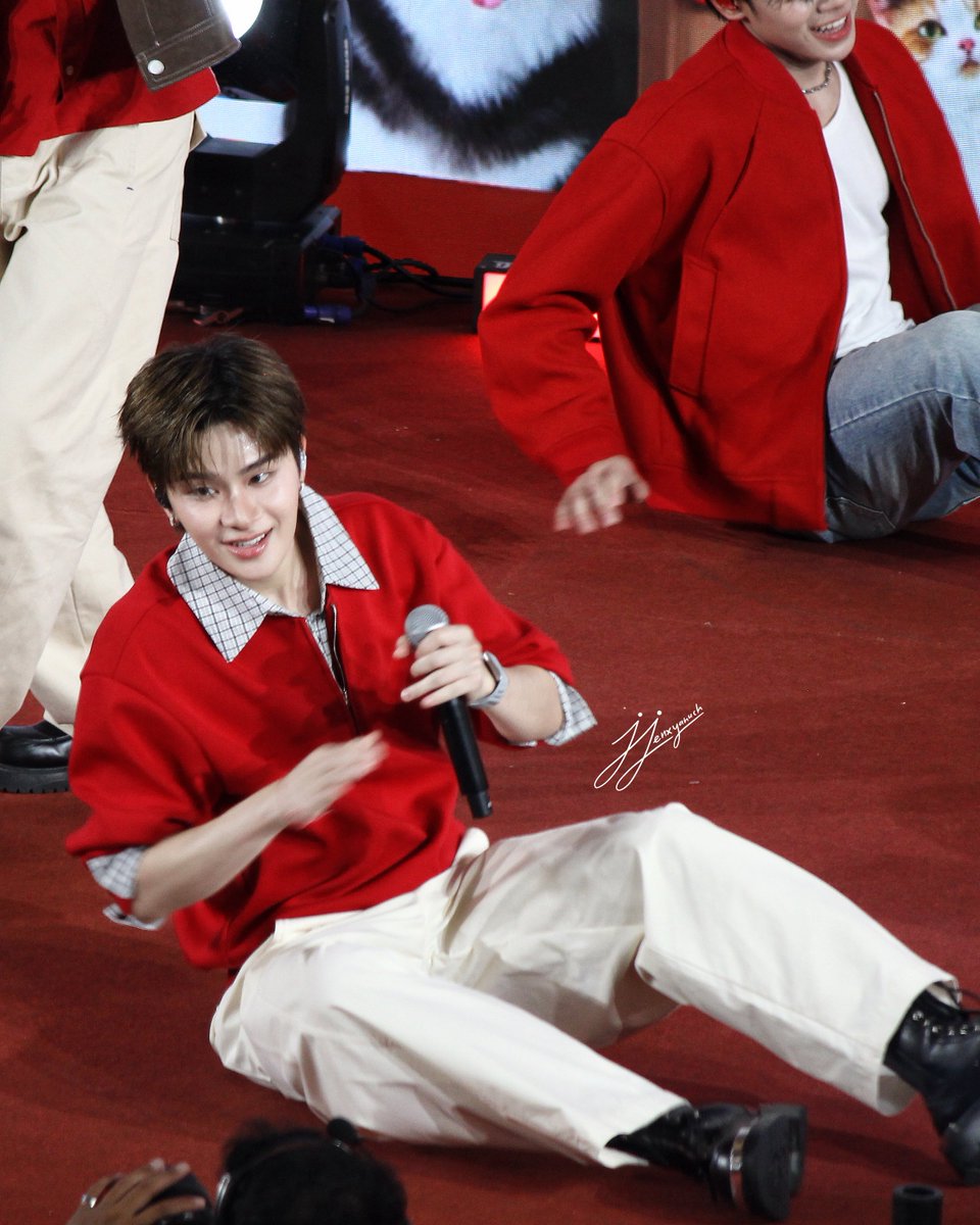 ข้าวเหนียวมะง่วง ジェーン ‎ ૮ • ﻌ - ა tweet media