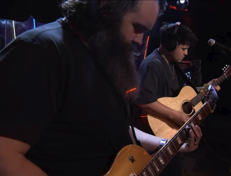 Noah Kahan Archive tweet media