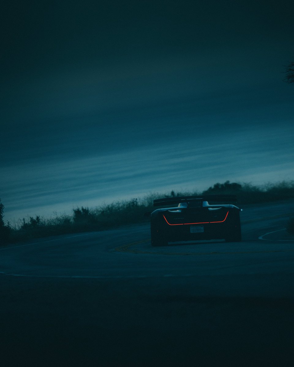 Czinger Vehicles tweet media