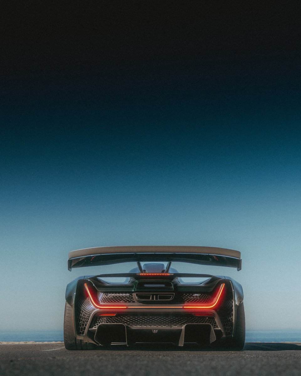 Czinger Vehicles tweet media