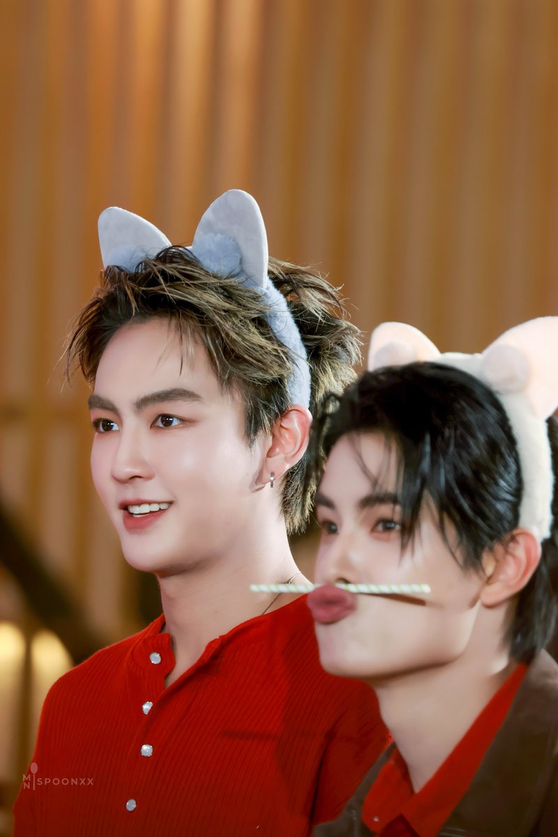 ลอมอ🐬 tweet media