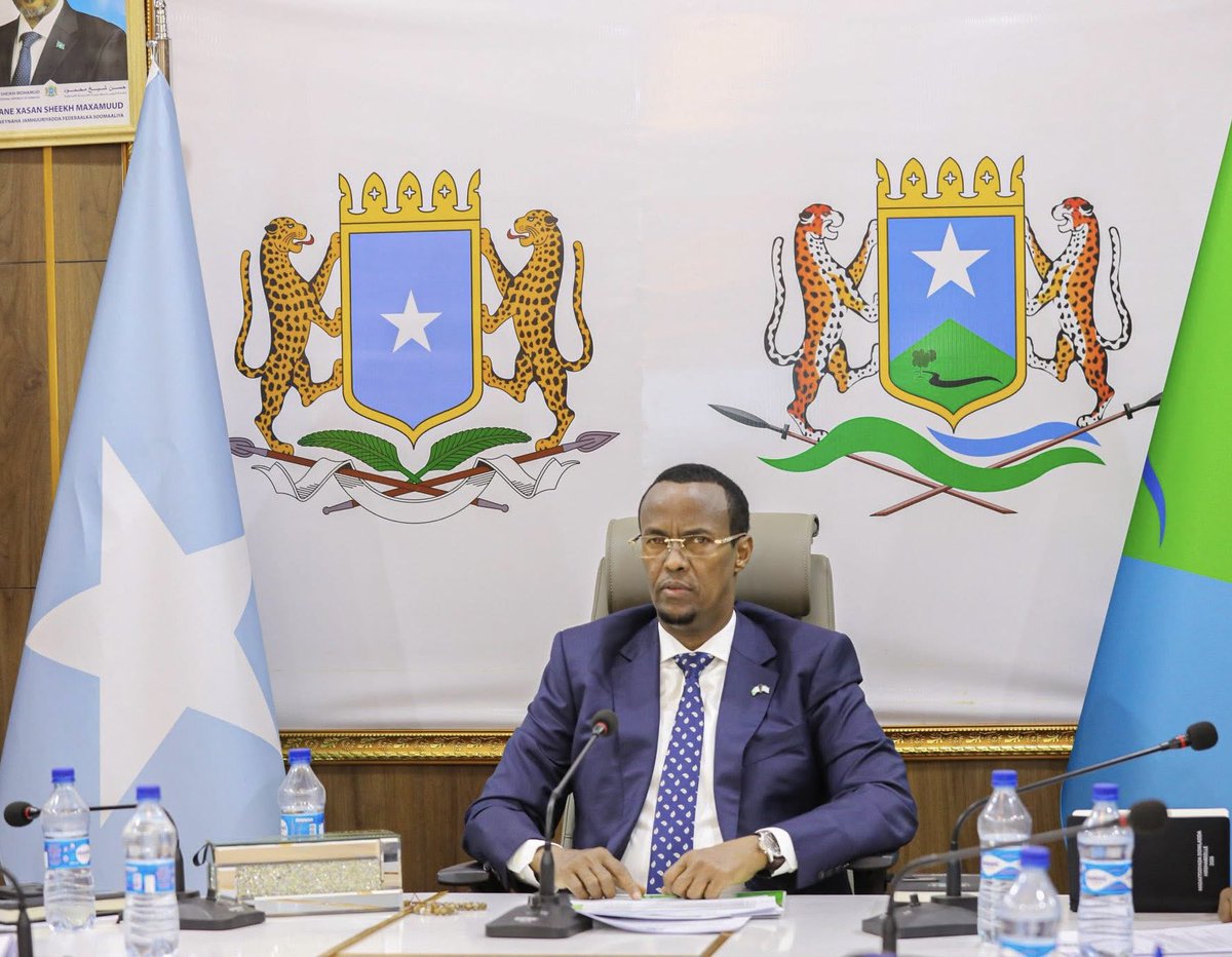 Siyaasi xasiloon (Stable Politician).