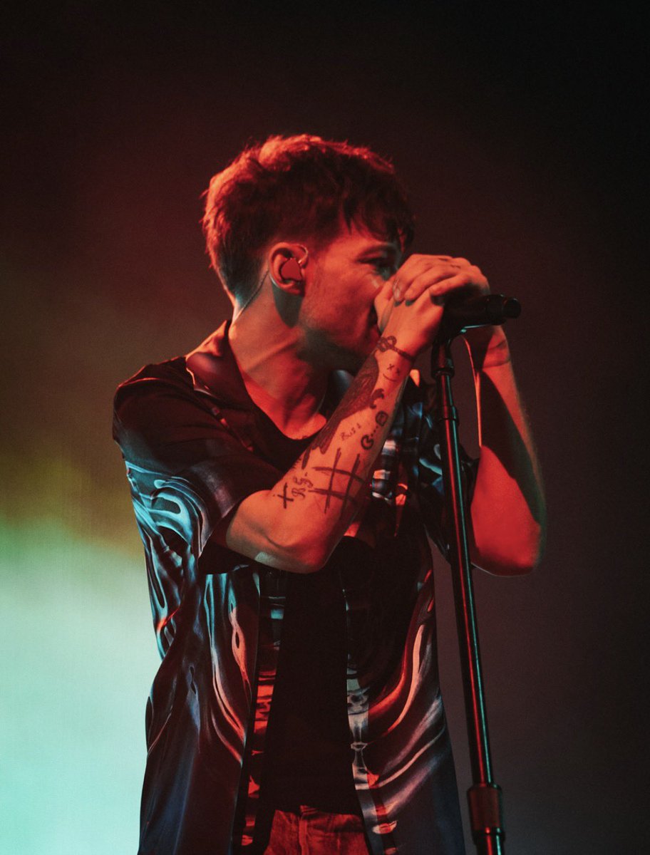 King Updates tweet media