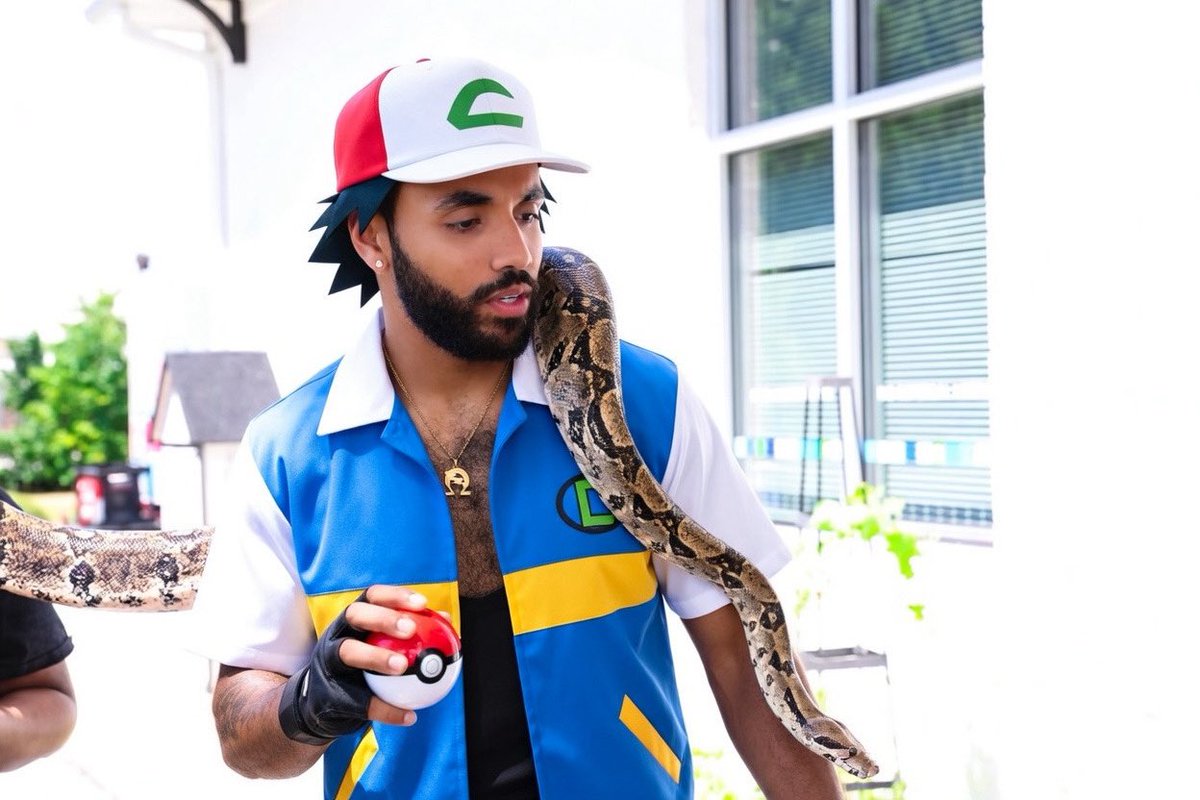 Little Booty Loather tweet media