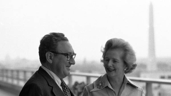 Camarlengo tweet media