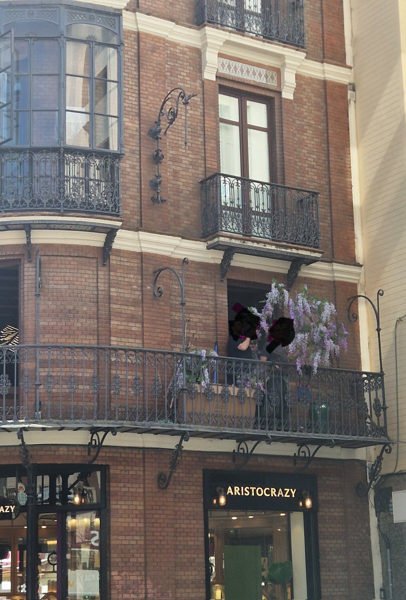 Sevillanos, os engaño tweet media