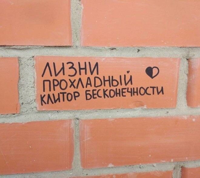 oʇıuƃoɔuI tweet media