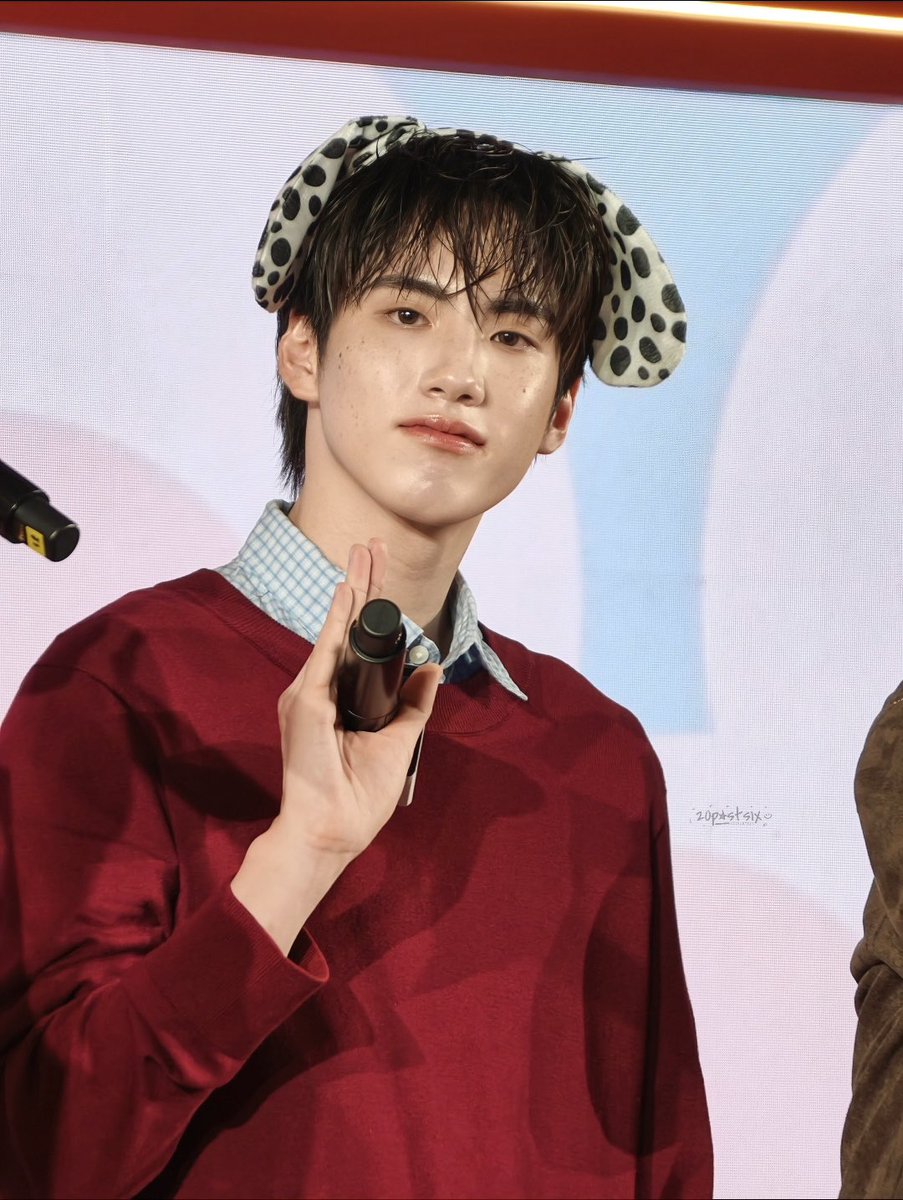 20PASTSIX ◡̈ tweet media