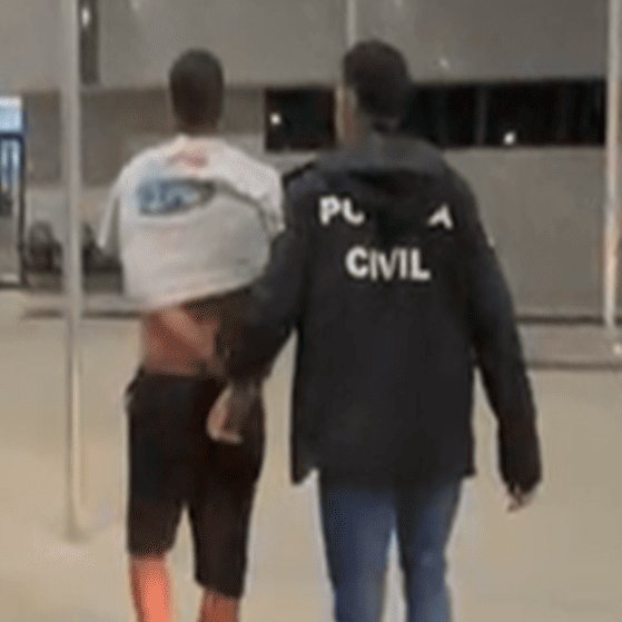 République tweet media