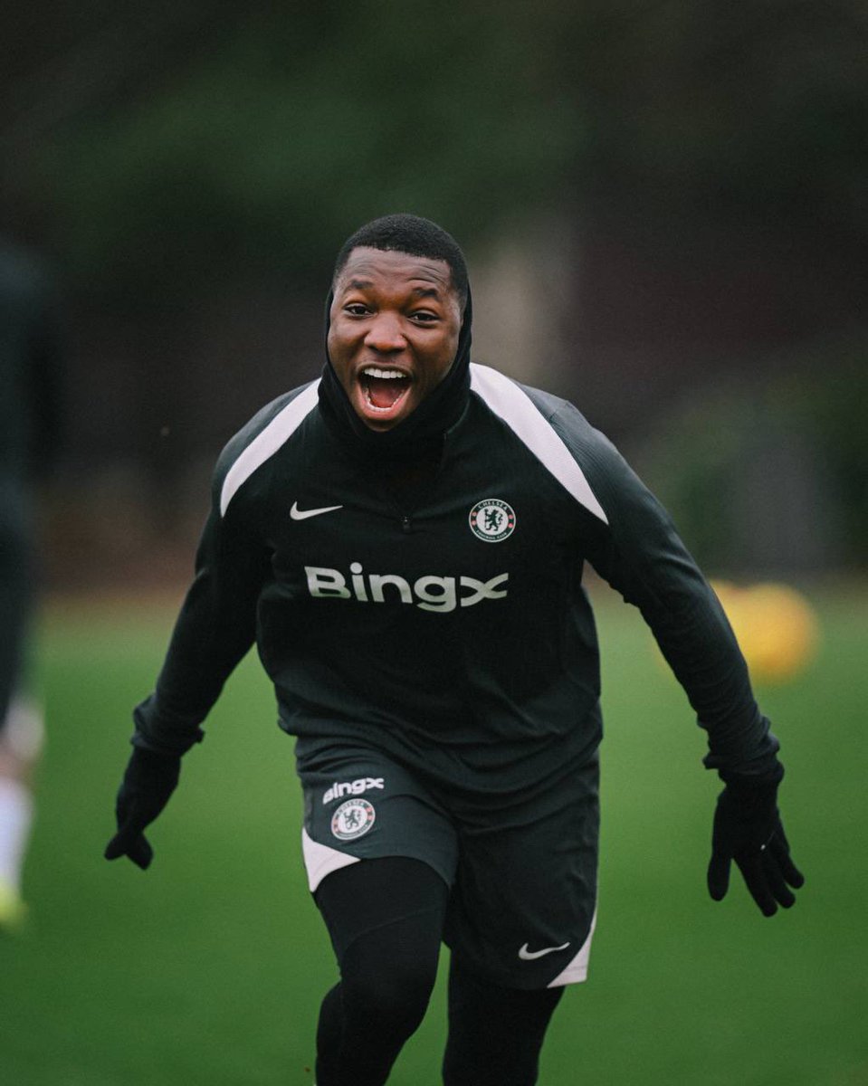 Caicedo was asked about Real Madrid, and he calmly made it clear, he’s under contract at Chelsea and wants to become a legend there. Now That’s how you shut down transfer rumours, not by flirting with a club that hasn’t even shown interest in you yet. Proper Chels.
#CFC