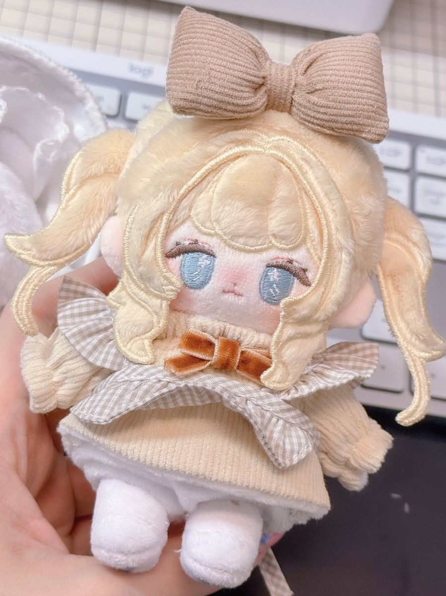 えるこ tweet media