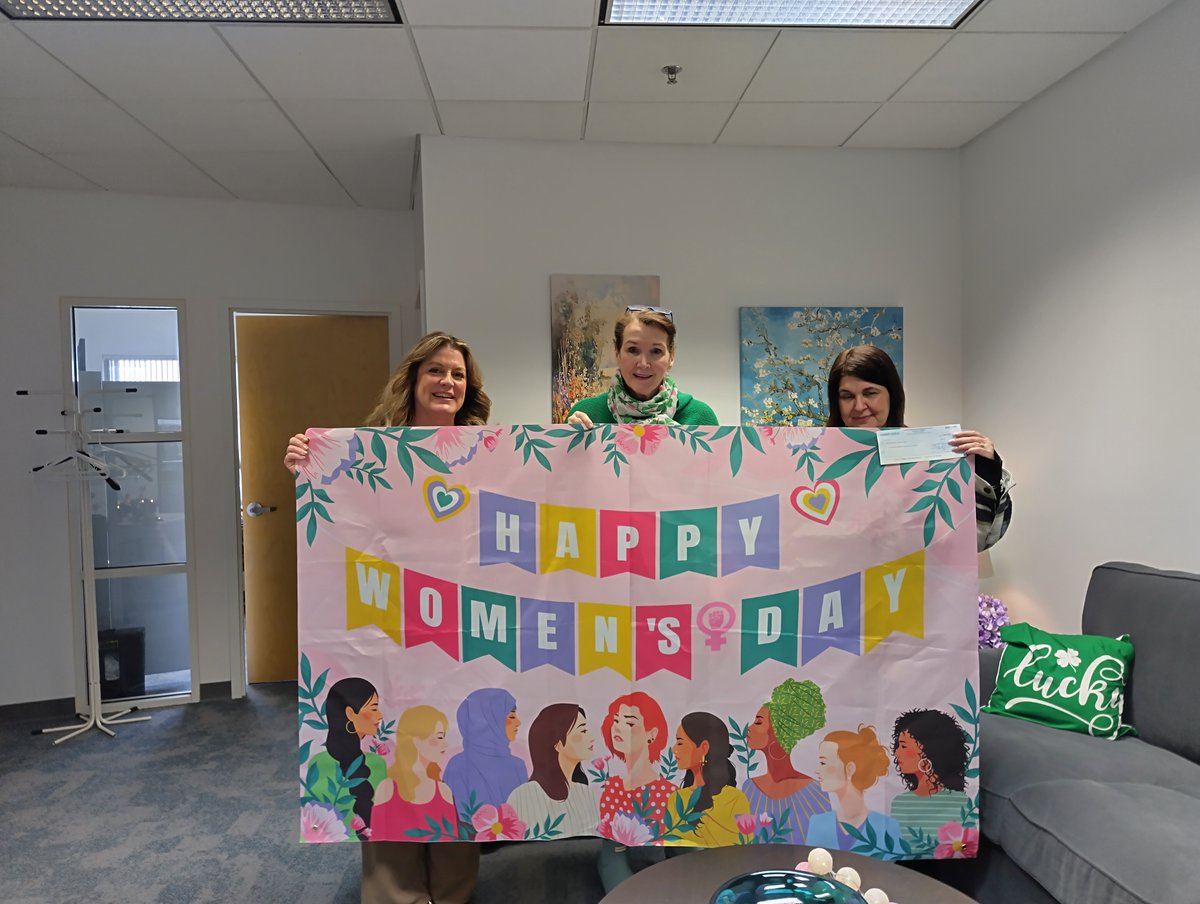 Richmond Women's Resource Centre tweet media