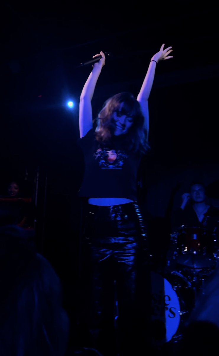 taylor ❤️‍🔥 tweet media