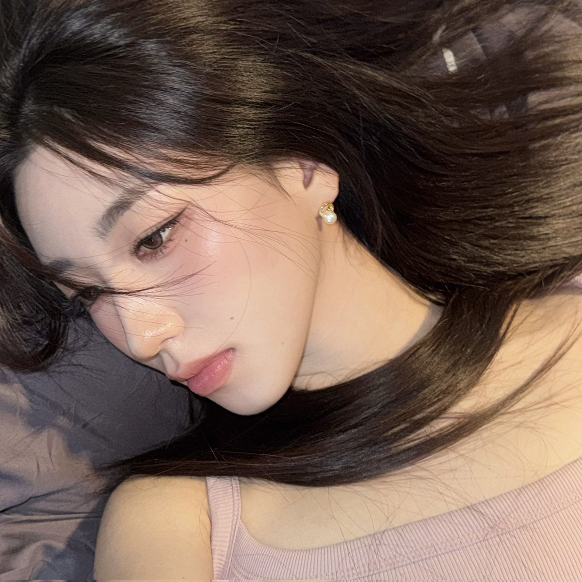 ️️ ️` tweet media