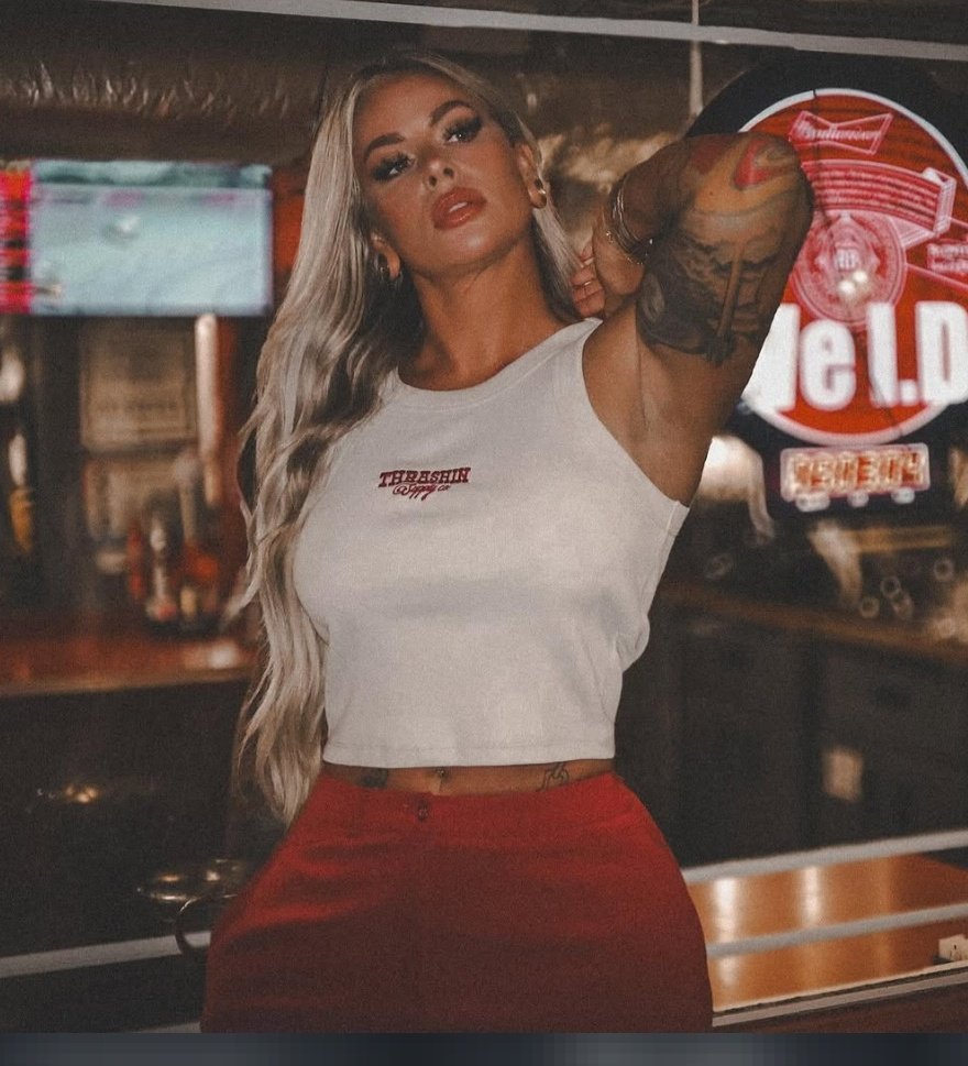 Ashlyn Delaney tweet media