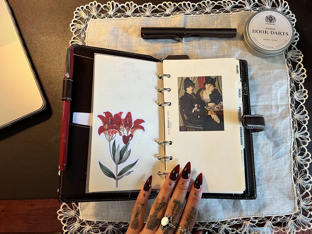 .𖥔 ݁ ˖ tweet media