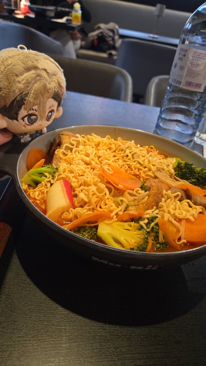 verysleepyjae's tweet photo. mhh dinner @roleshuua https://t.co/9eVvWkzqrb