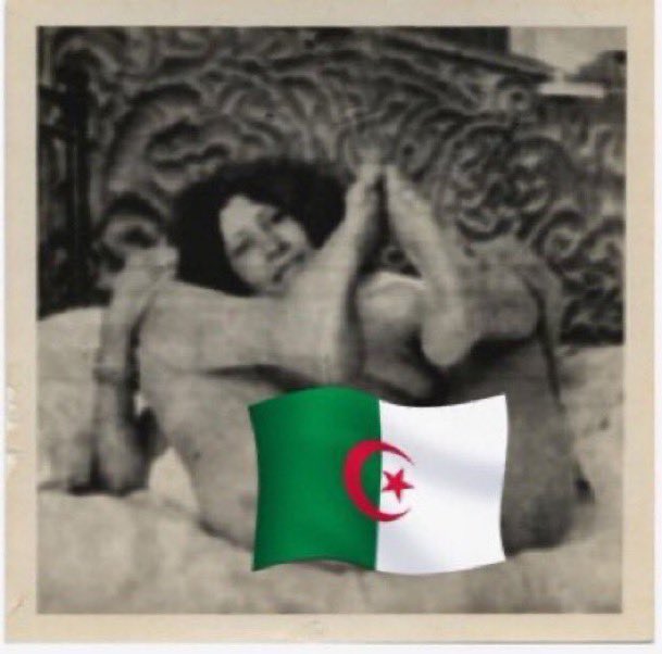 JAAFARRIDA's tweet photo. @HafMoussa @TaharTahar20696 بوصبع العالم الآخر المنفصل عن الحقيقة 🇩🇿💀 
😉🤫😂😉🤫😂😉🤫😂 https://t.co/sbcSIjcaXQ