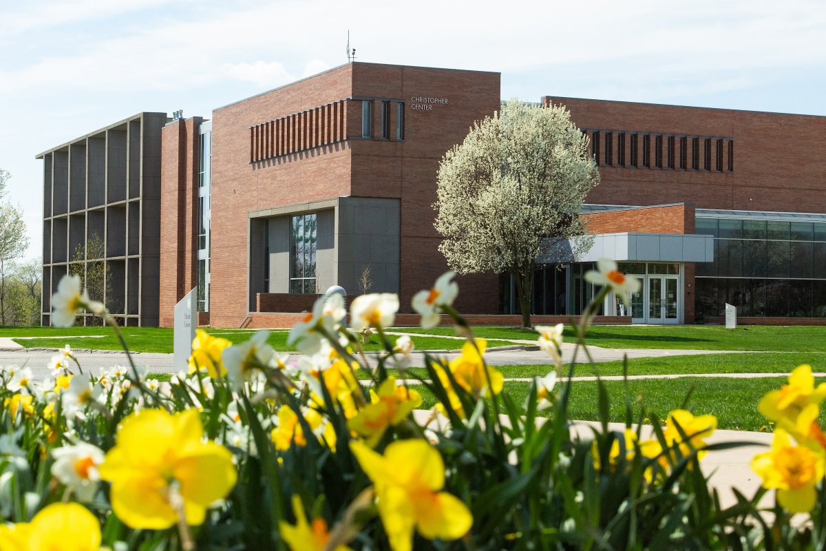 Valparaiso University tweet media