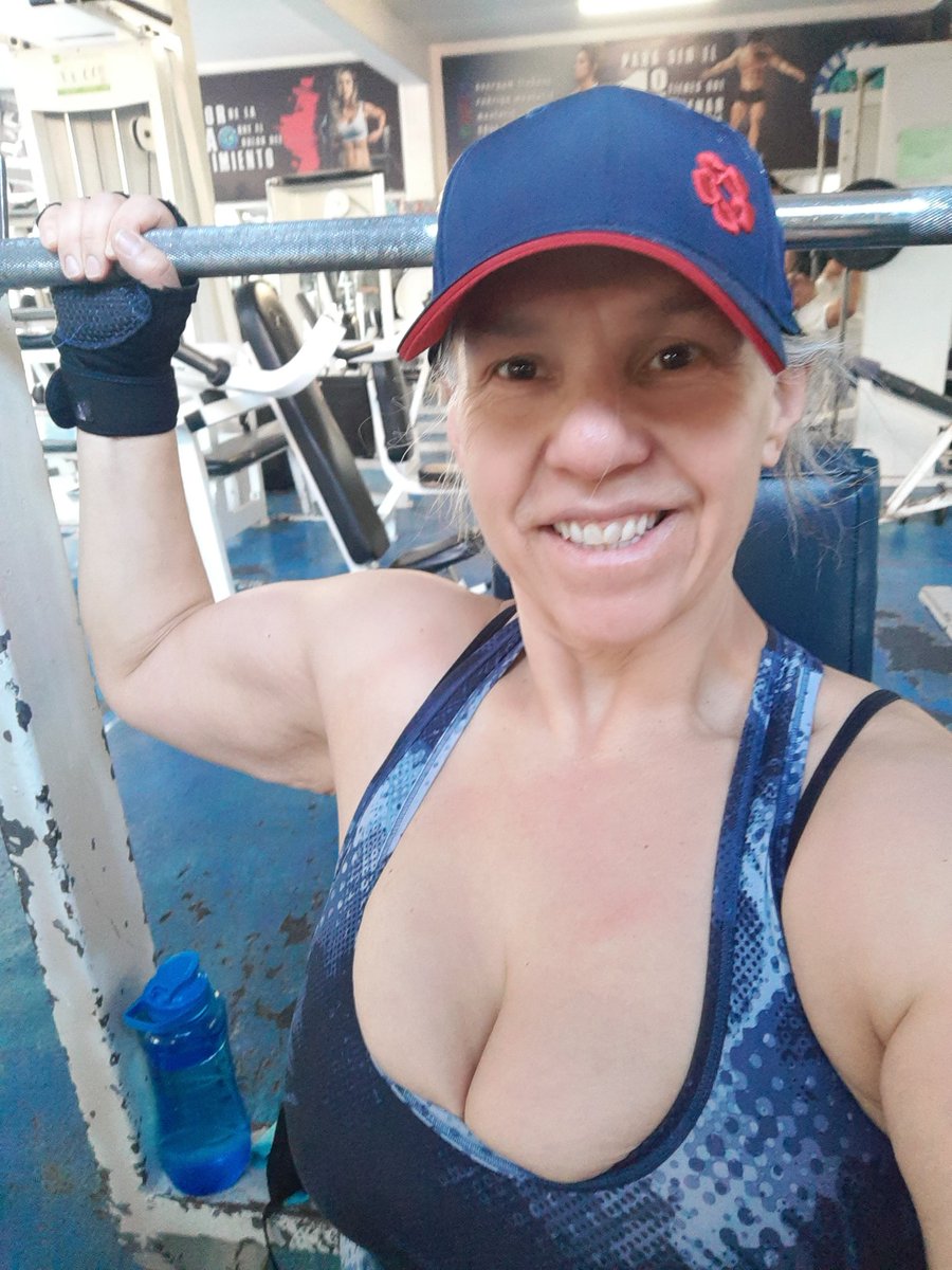 Julia Muñoz tweet media