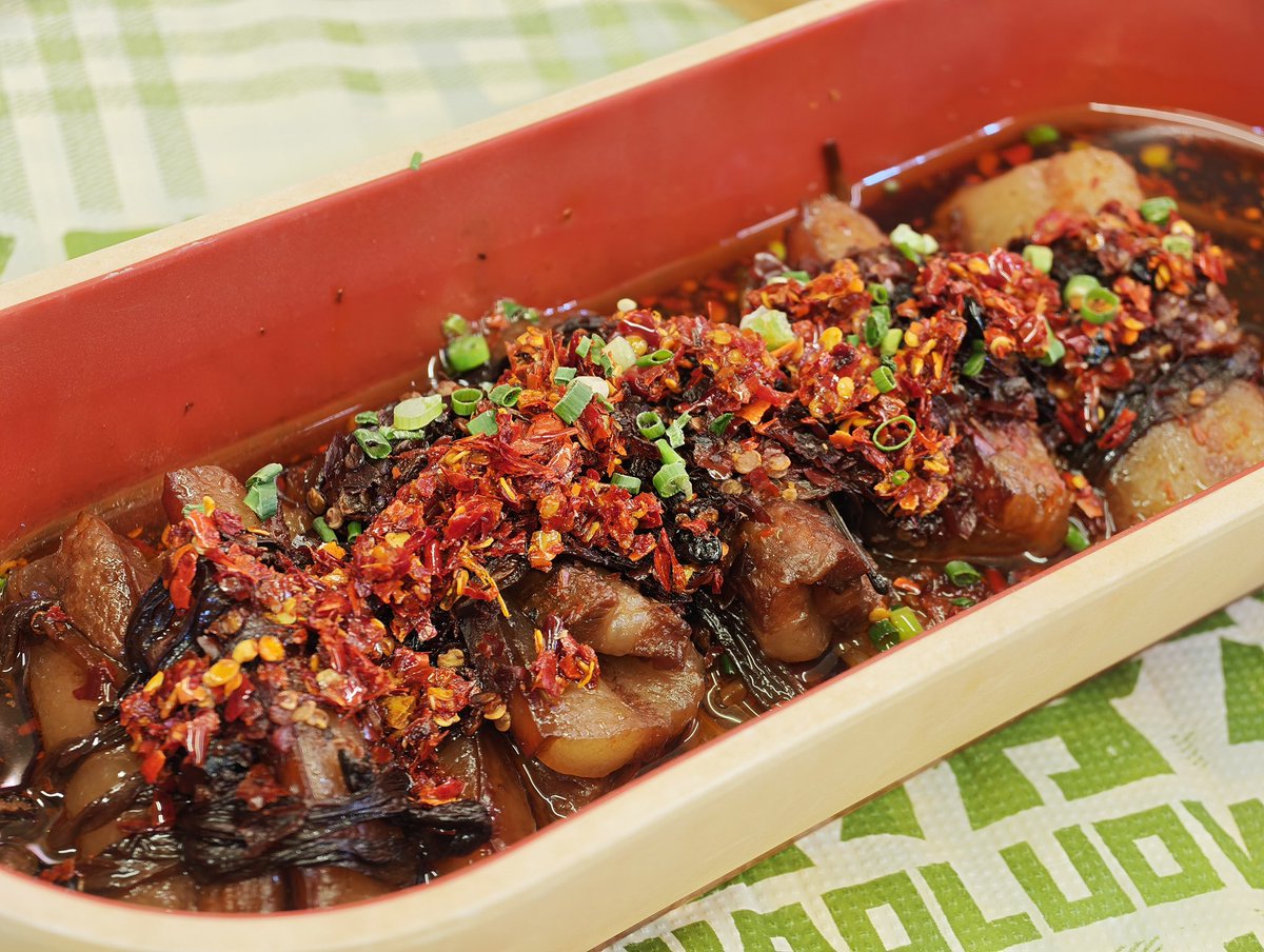 creator_ tweet media