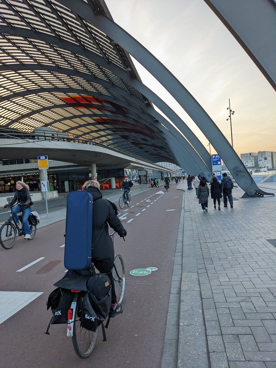 radrevolte tweet media