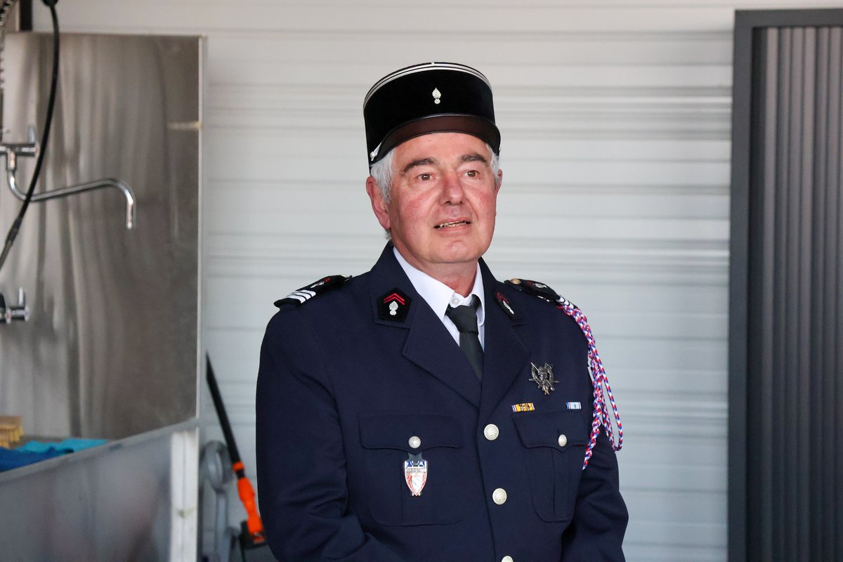 Sapeurs-Pompiers de la Nièvre tweet media