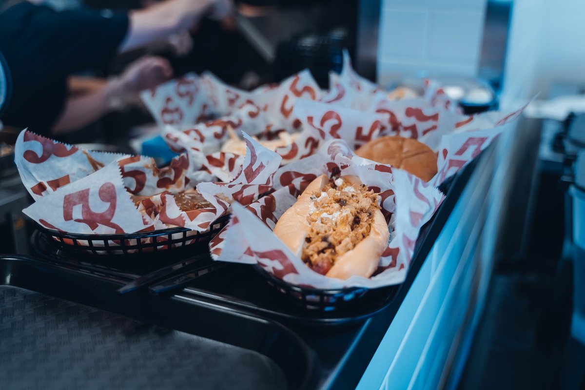 Hwy55Burgers's tweet image. insert homer simpson quote about food here #Hwy55 #FreshAt55 #RetroVibes #TreatYourself #ShakeLife #MadeToOrder #BurgerFriends #HighwayGoers #FreshFood #People #AwesomePeople #Posing #Pictures #Music #Community #Friends #Hwy #NC #SC #TN #FL #MO