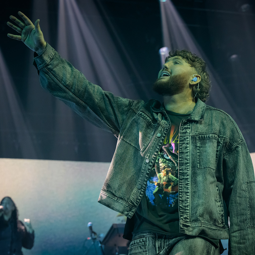 New music from <a href="/JamesArthur23/">James Arthur</a> is on the way!
hellorayo.co.uk/hits-radio/ent…