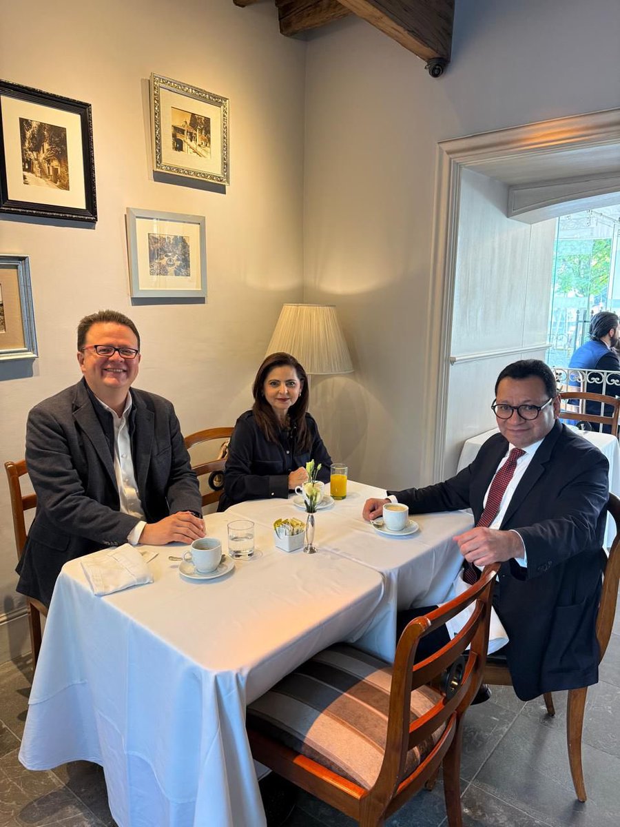 Felipe de la Mata Pizaña tweet media