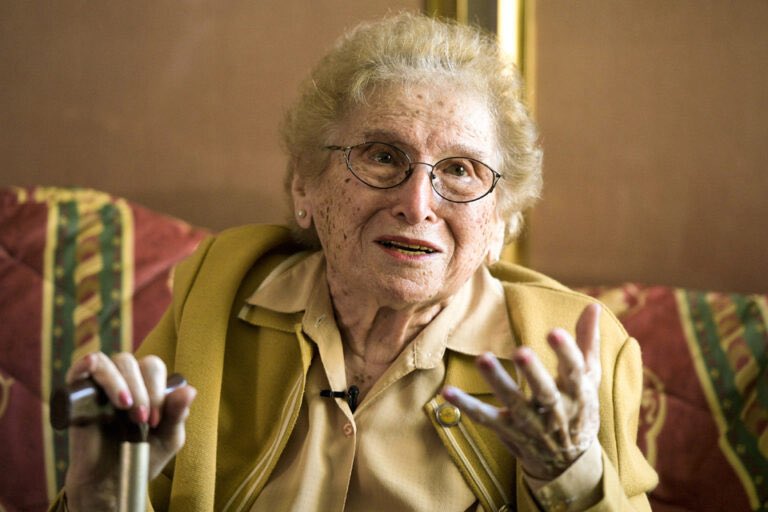 SilvinaSterinPensel tweet media