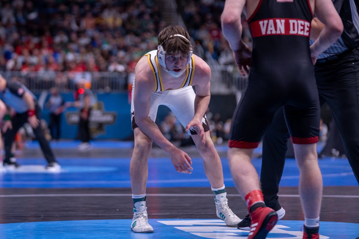 Wyoming Cowboy Wrestling tweet media