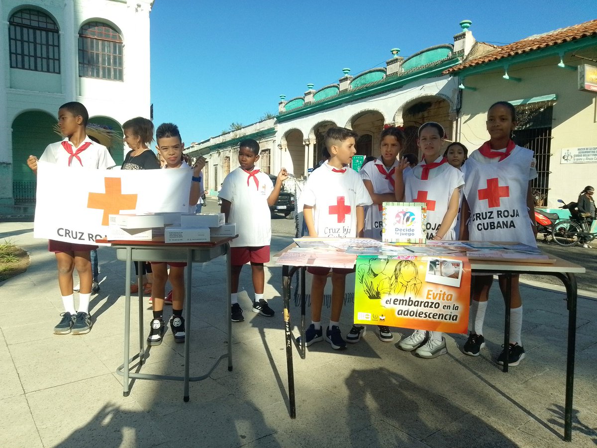 📍 Parque José Martí, Camagüey  
Se lanzó el proyecto internacional “Prevención y Atención al Embarazo y la Fecundidad Adolescente en Cuba” con el apoyo de MINSAP, MINED, UNFPA, UNICEF y la Unión Europea. #CubaMined   #SaludAdolescente #Camagüey