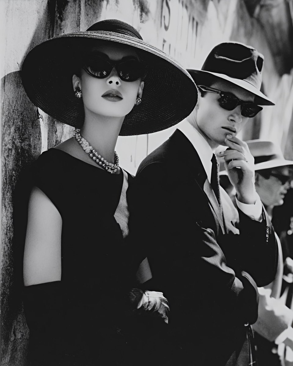 MARINA***~•°•~***🖤🤍 tweet media