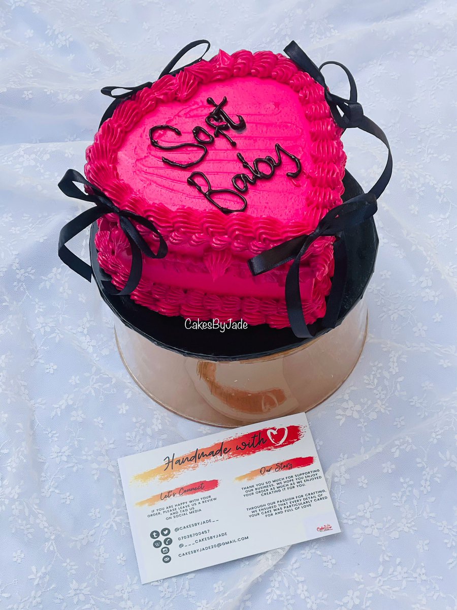 Cakes by Jade; Abuja Baker (PBD/1778) tweet media