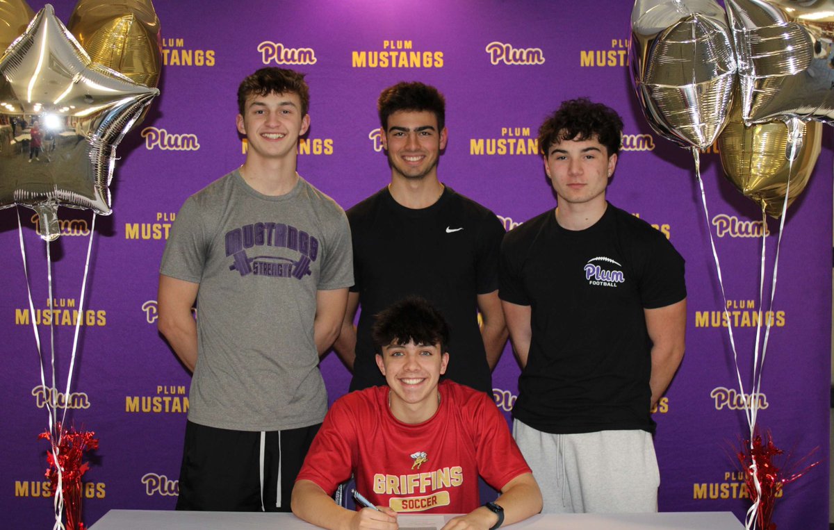 Plum Athletics tweet media