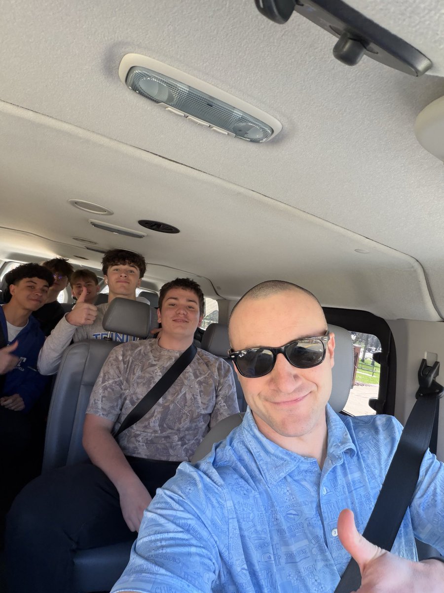 Coach Knause tweet media