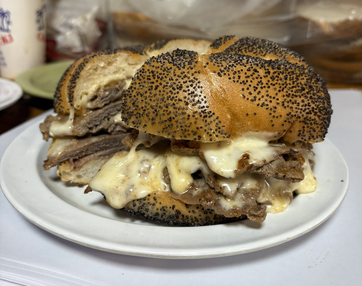 Donkey's Place tweet media