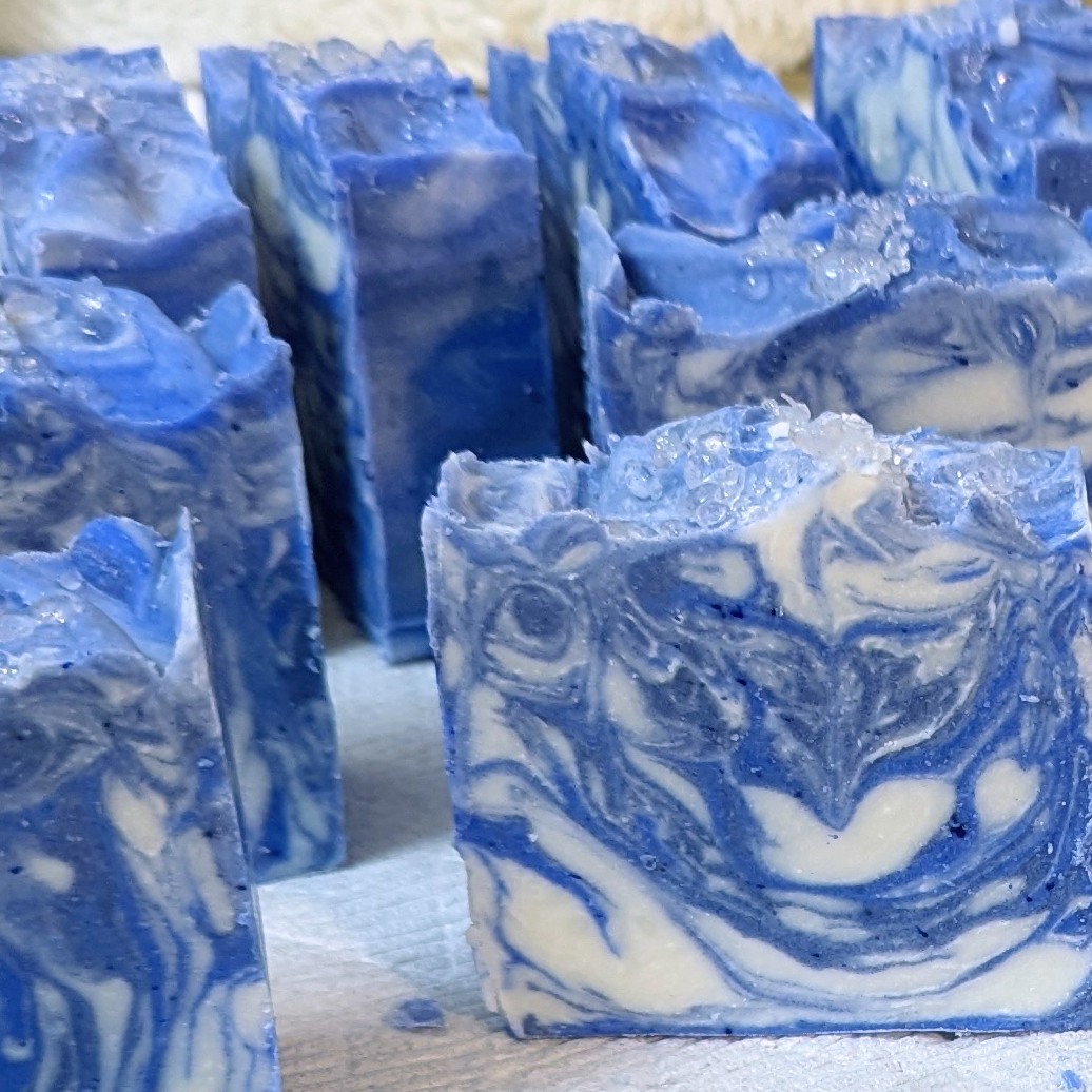 Amber Rowe tweet media