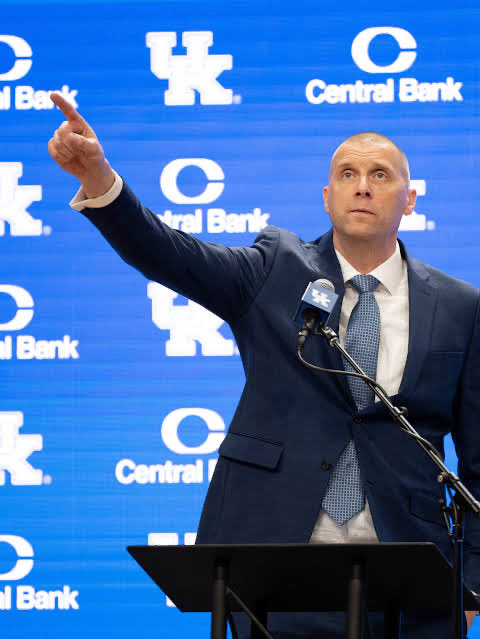 BigBlueArthur tweet media