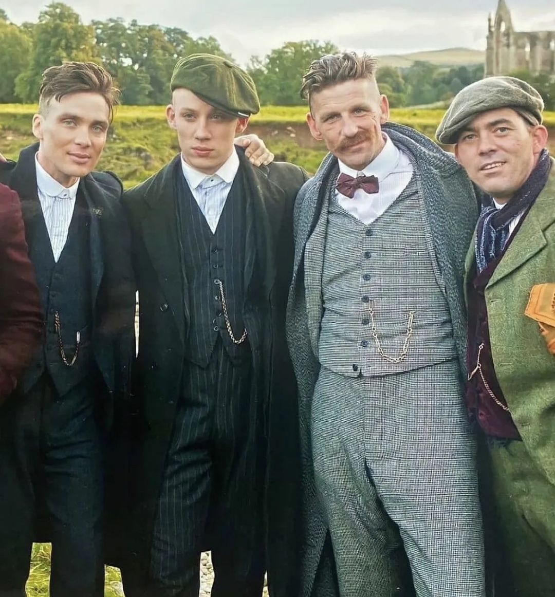 untitled folder tweet media