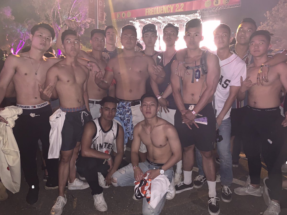 Bro Chi Minh tweet media